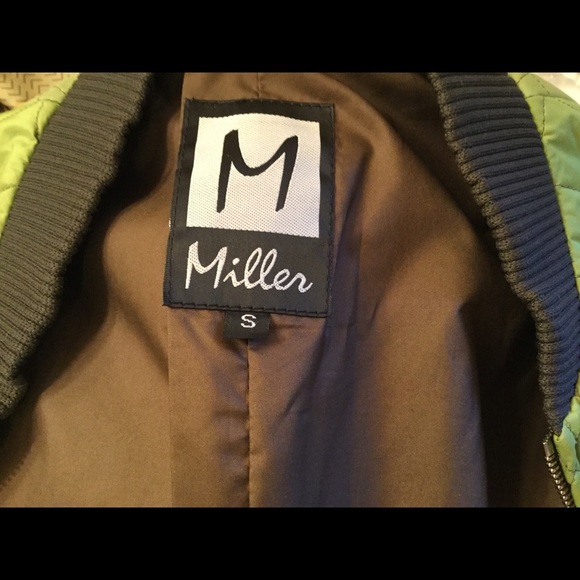 Miller Vest with silk scarf - Picture 4 of 8